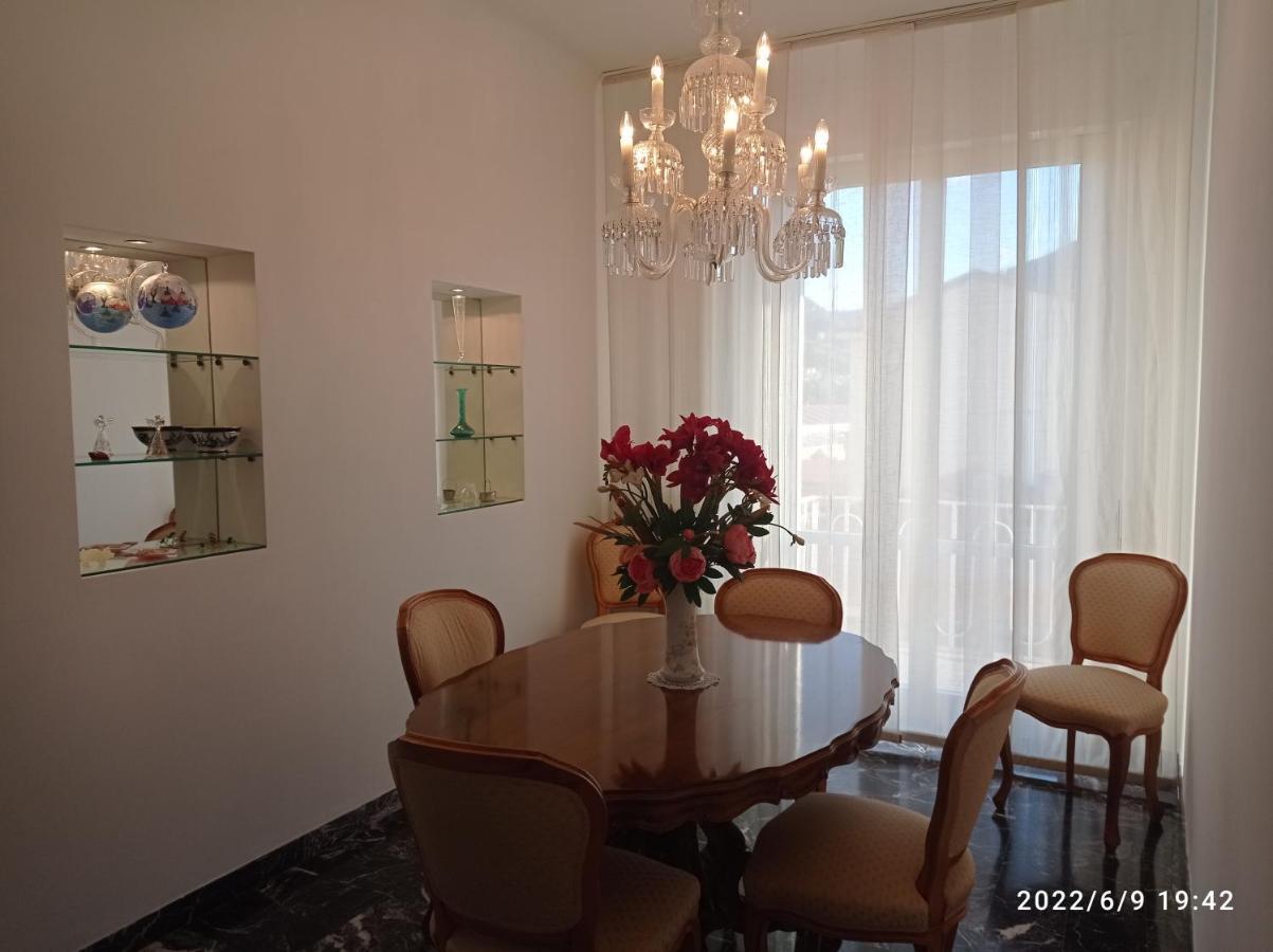 Down Town Emily Apartment La Spezia Ngoại thất bức ảnh